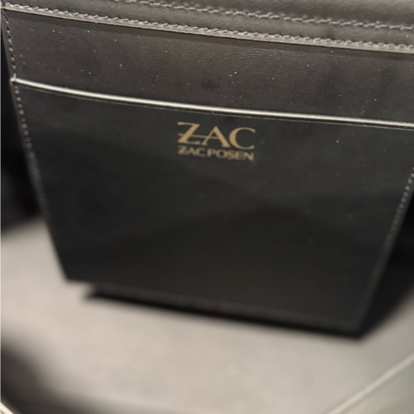 Zac Posen - Lady Pearl Eartha - Picture 9 of 16